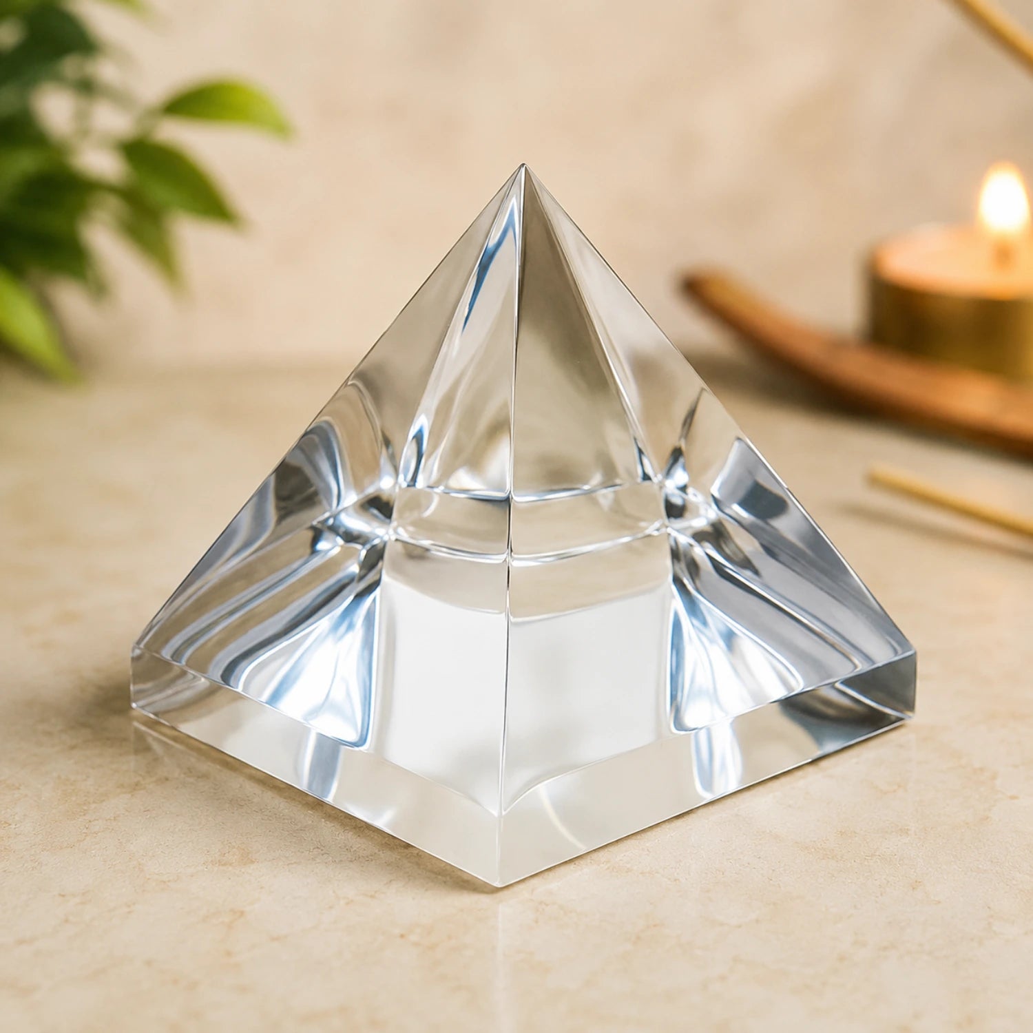 Sphatik Pyramid
